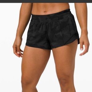 Lululemon hotty hot shorts camo
